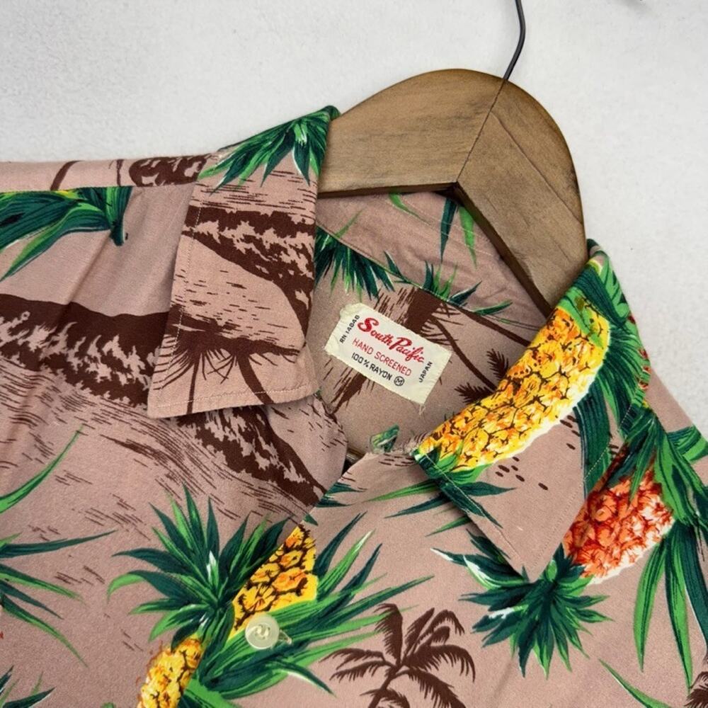 Vintage South Pacific Shirt Men's Medium Pineapple Rayon Japan Loop Camp 60s